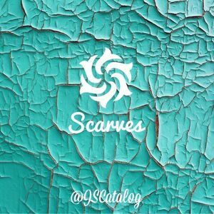 SCARVES & WRAPS